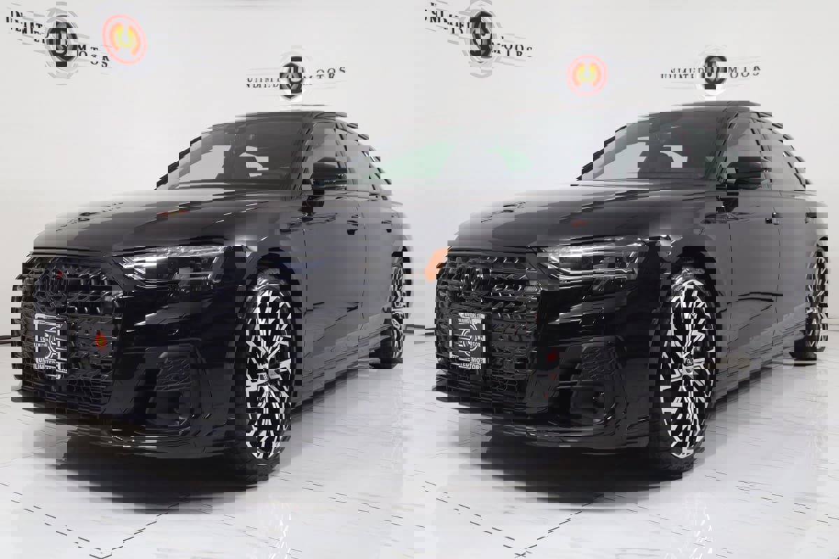 Used 2025 Audi S8 image 5