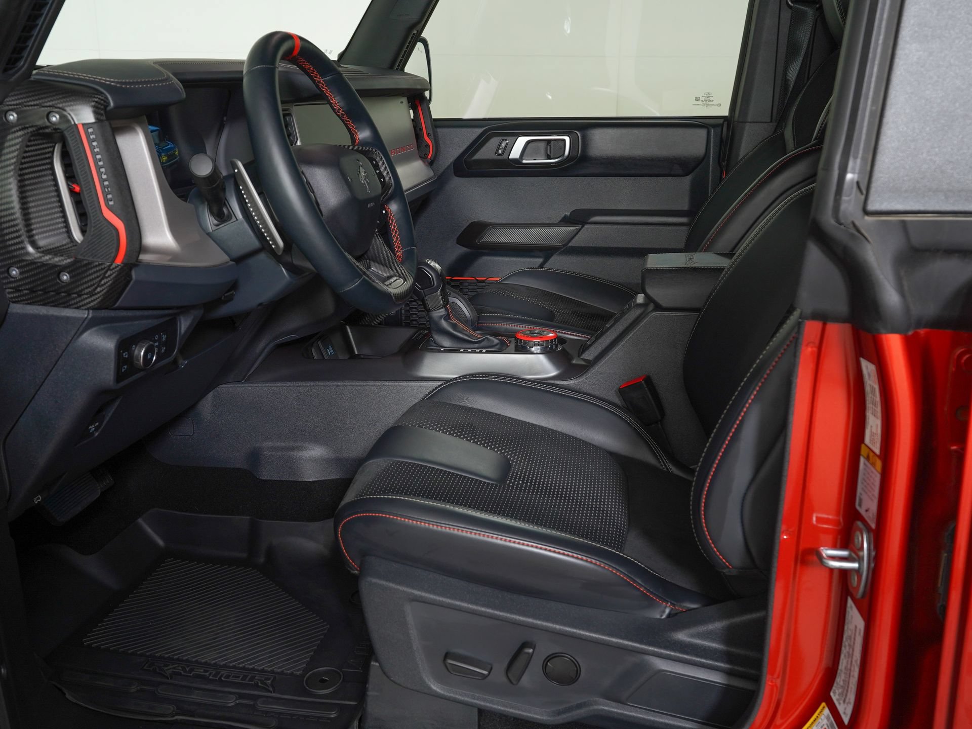 Used 2024 Ford Bronco Raptor w/ Interior Carbon Fiber Pack 6 AWD/4WD image 12