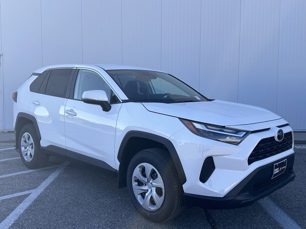 New 2025 Toyota RAV4 LE image 6