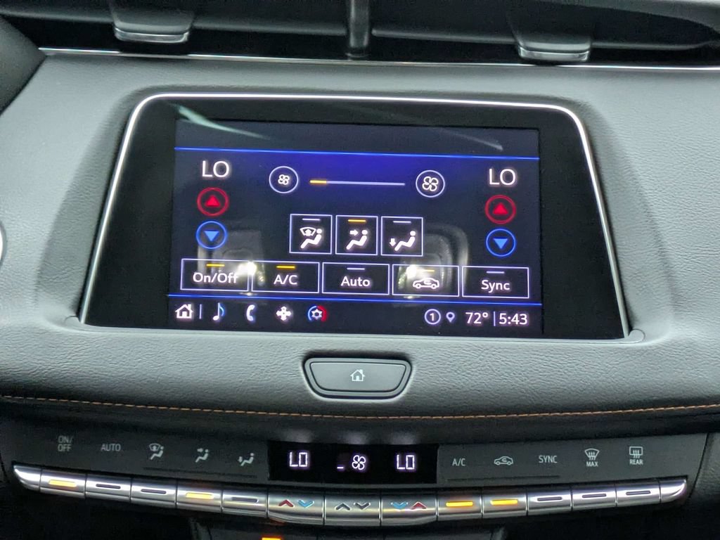 Used 2023 Cadillac XT4 Sport FWD image 18
