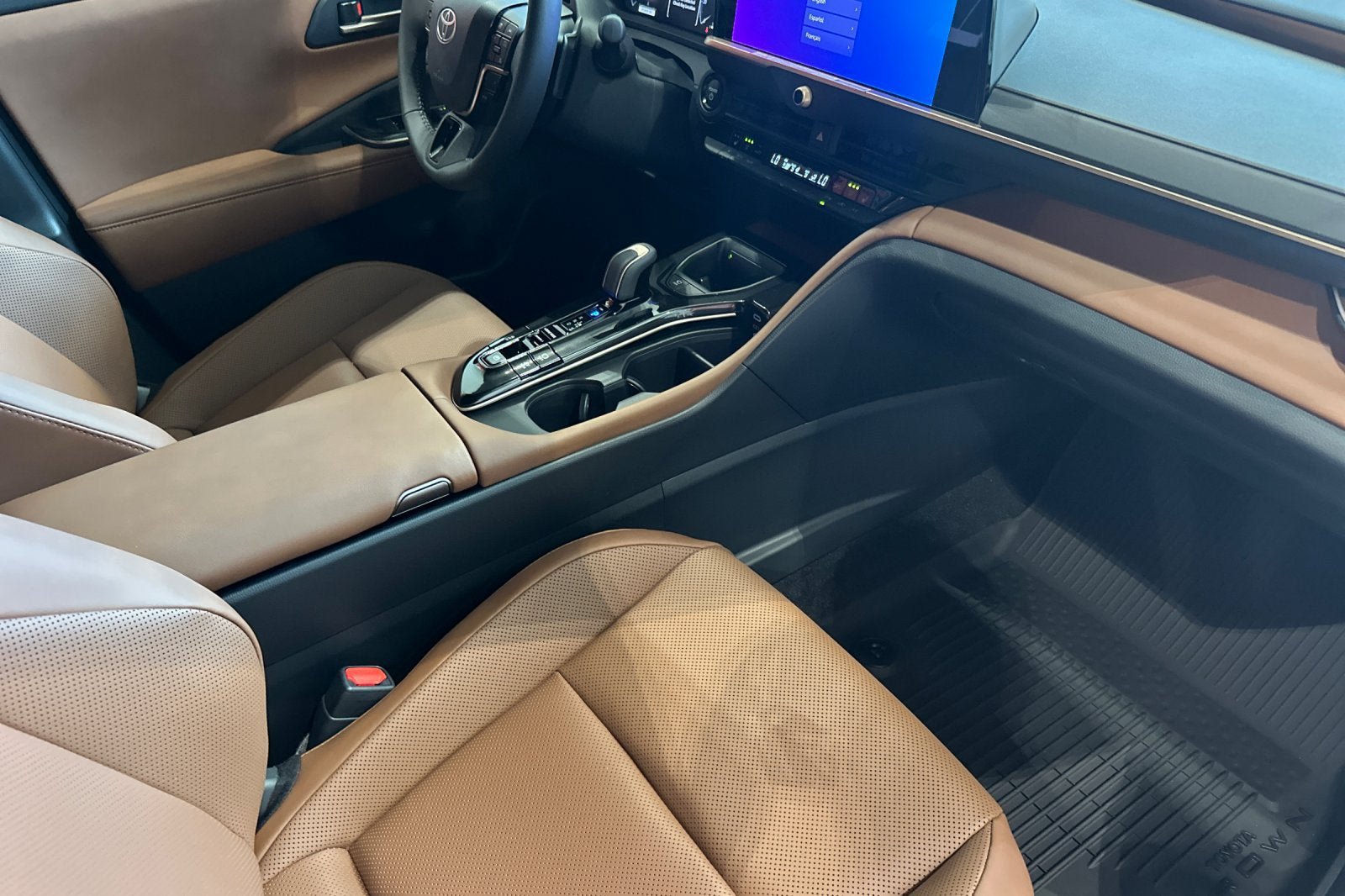 New 2026 Toyota Crown Signia w/ Advanced Technology Package AWD/4WD image 18