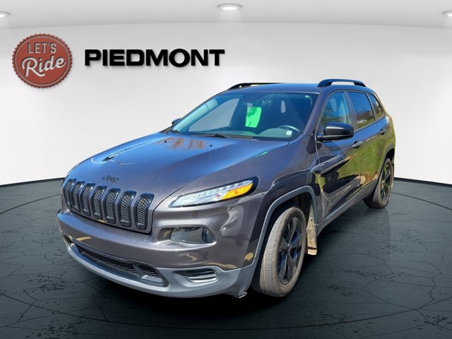 Used 2017 Jeep Cherokee Sport image 1