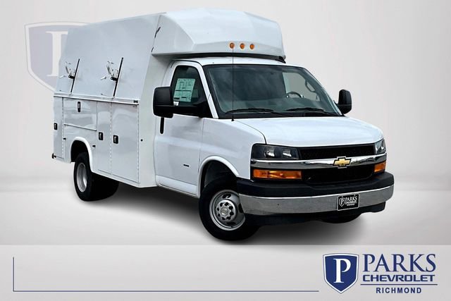 New 2024 Chevrolet Express 3500 w/ Power Convenience Package RWD video 1