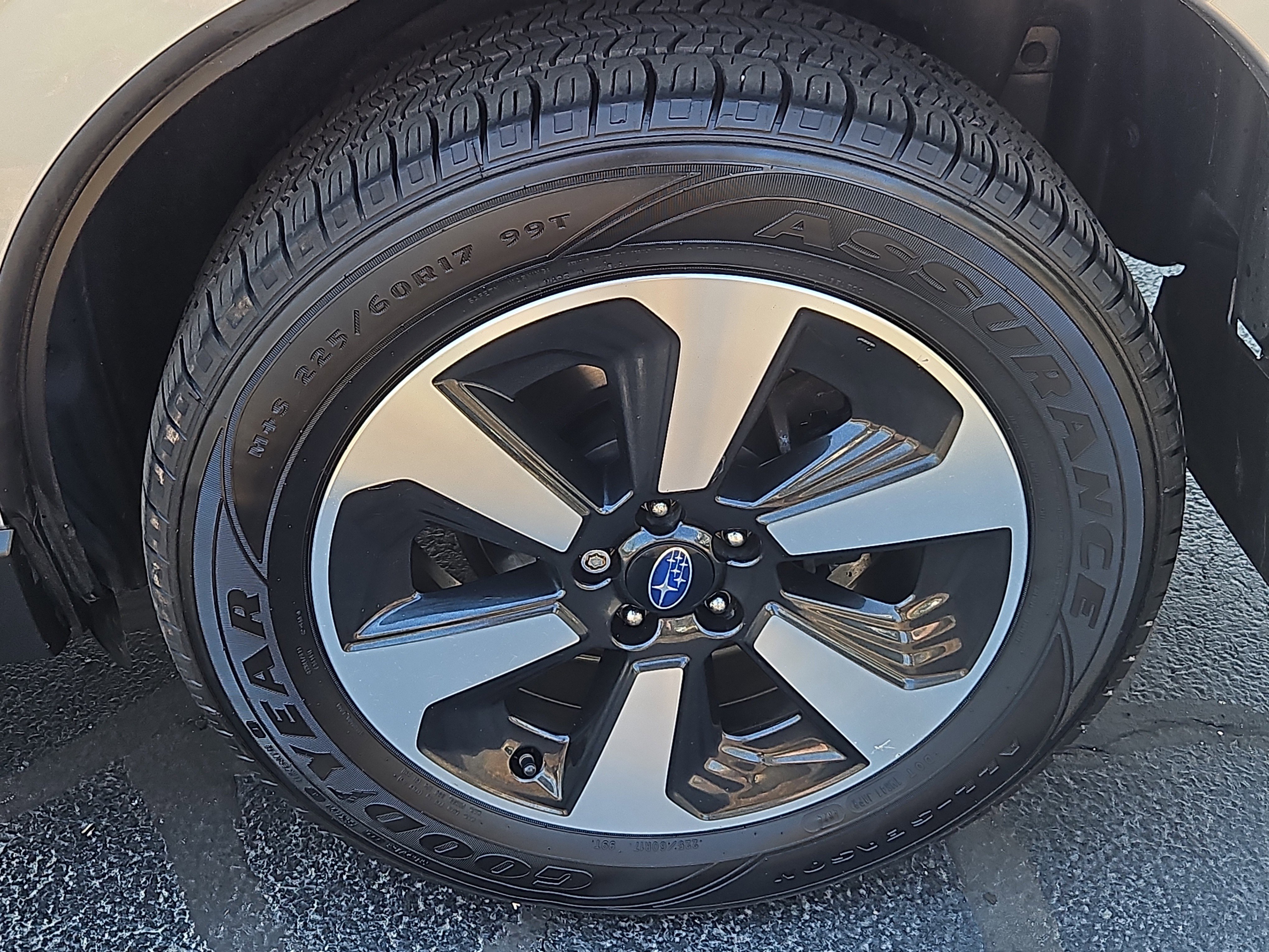 Used 2018 Subaru Forester 2.5i Premium image 24