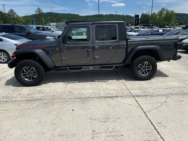 Used 2025 Jeep Gladiator Mojave w/ Safety Group AWD/4WD image 3
