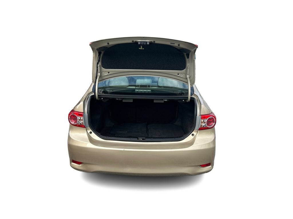 Used 2011 Toyota Corolla LE FWD image 13
