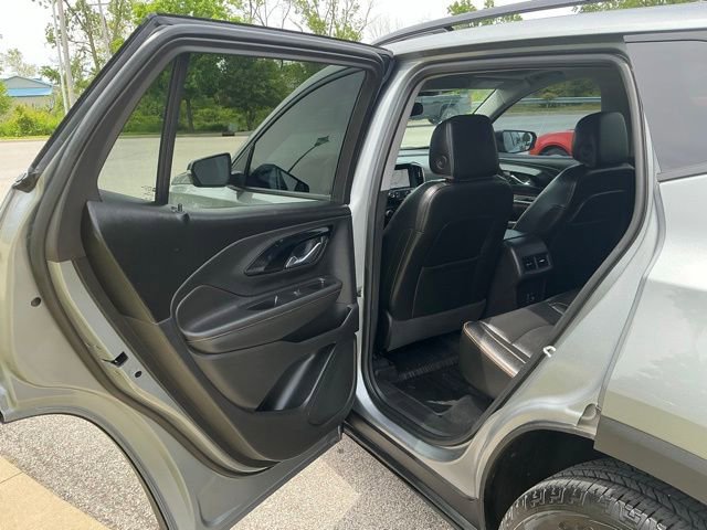 Used 2023 GMC Terrain AT4 w/ Infotainment Package II AWD/4WD image 16