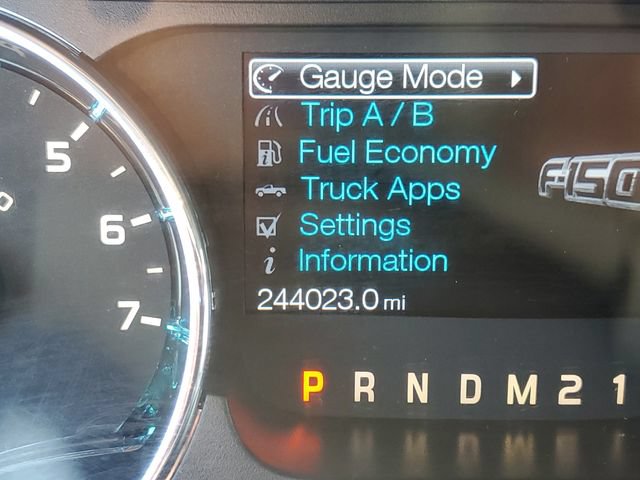 Used 2014 Ford F150 XLT w/ Equipment Group 302A Luxury AWD/4WD image 15
