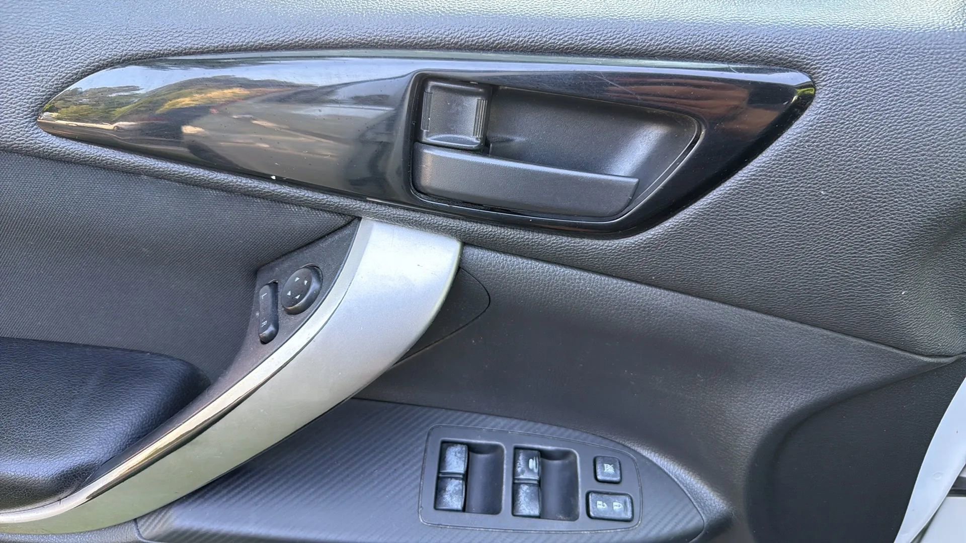 Used 2020 Mitsubishi Eclipse Cross ES image 36