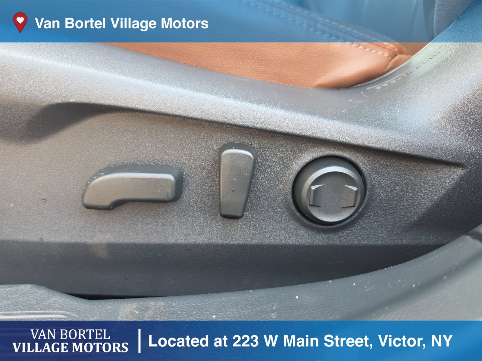 Used 2020 Subaru Outback Touring AWD/4WD image 14
