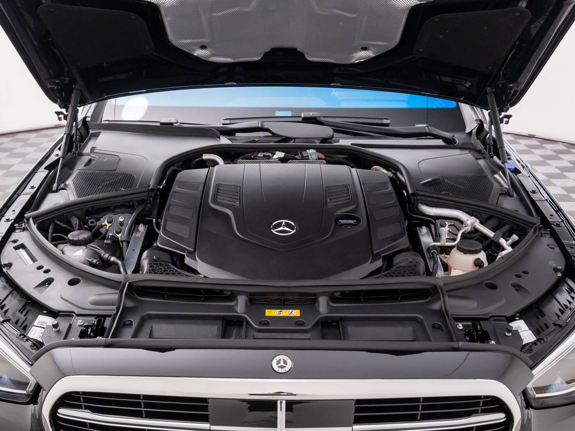 New 2026 Mercedes-Benz S 580 4MATIC Sedan image 29