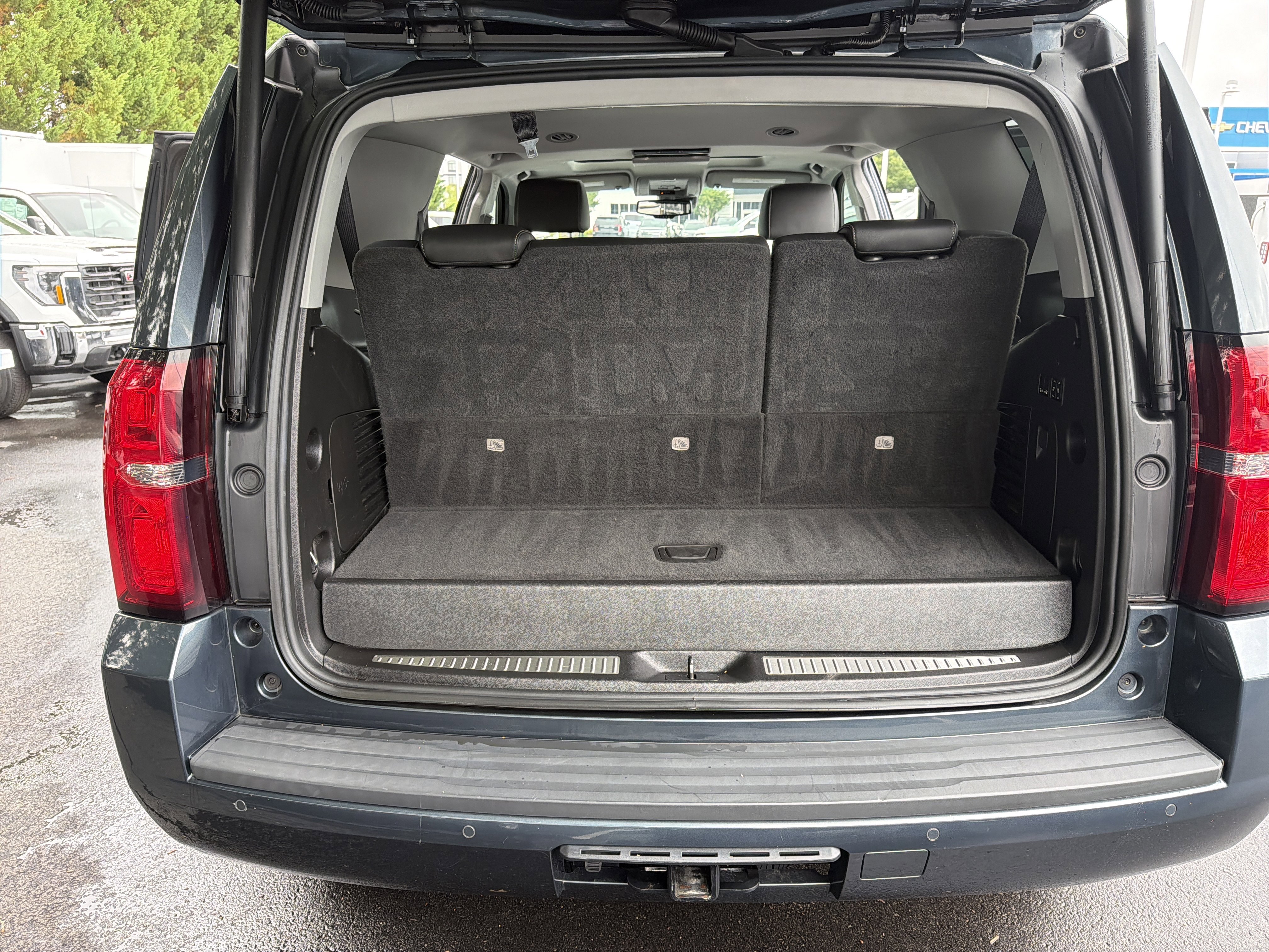 Used 2019 Chevrolet Tahoe LT AWD/4WD image 34