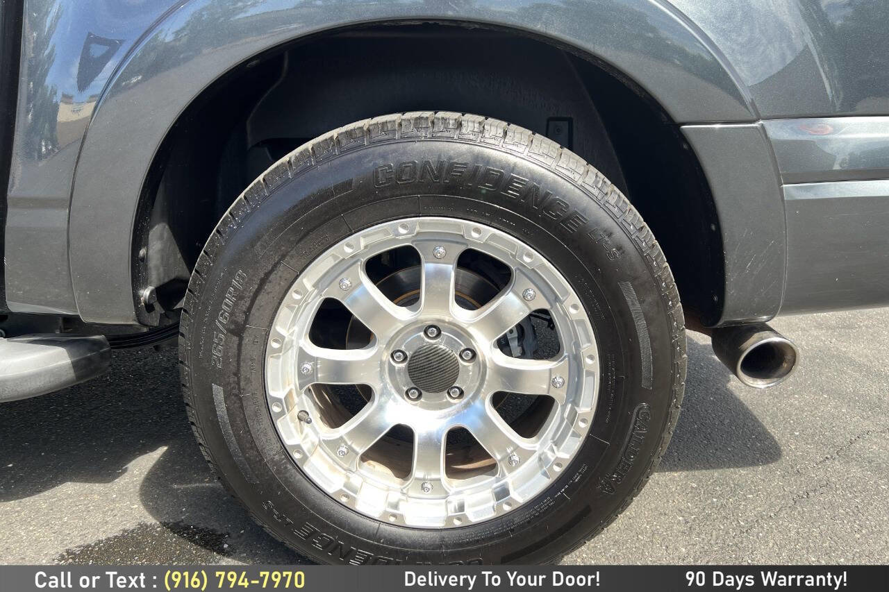 Used 2010 Ford Explorer Sport Trac Limited image 10