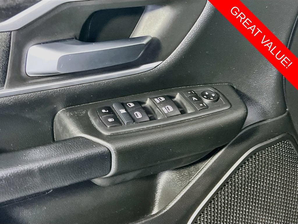 Used 2020 RAM 1500 Big Horn RWD image 17