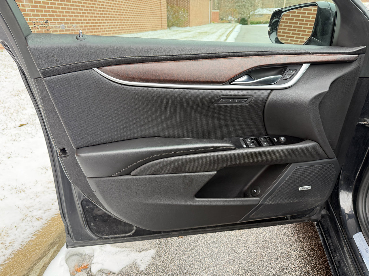 Used 2018 Cadillac XTS Luxury image 30