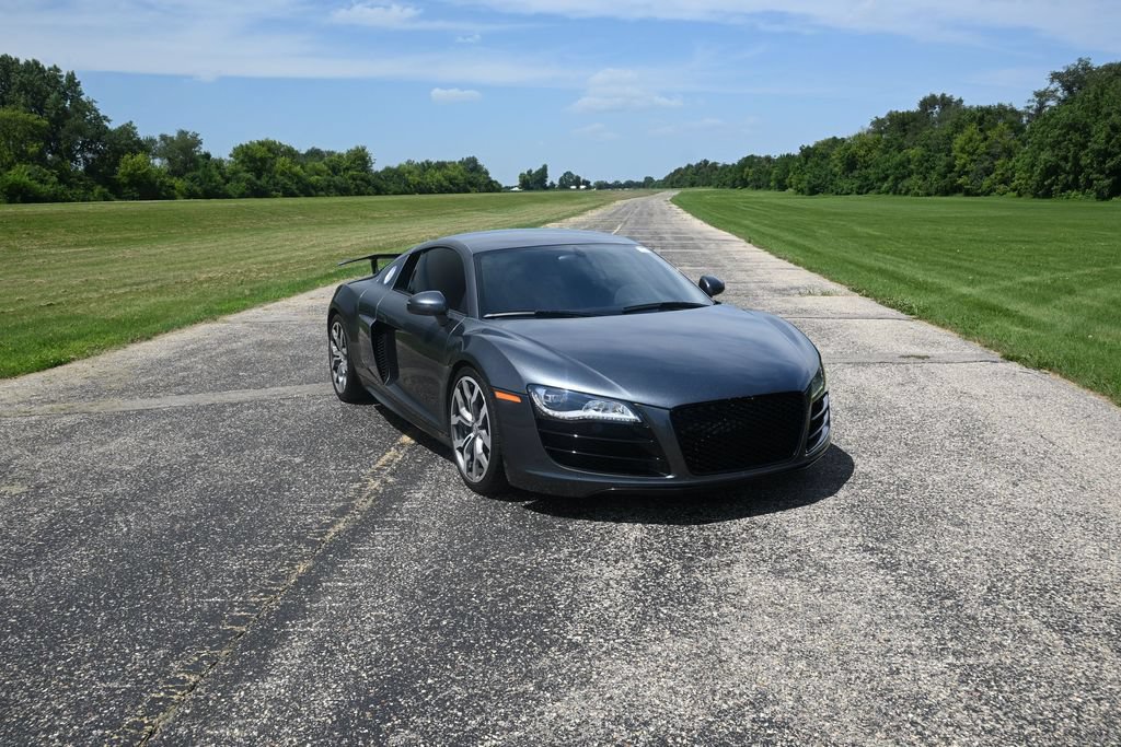 Used 2011 Audi R8 V10 AWD/4WD video 2