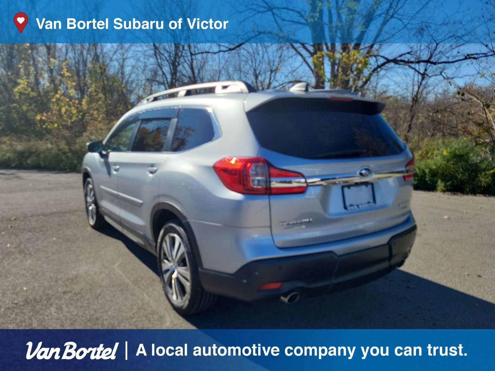 Used 2022 Subaru Ascent Limited image 3