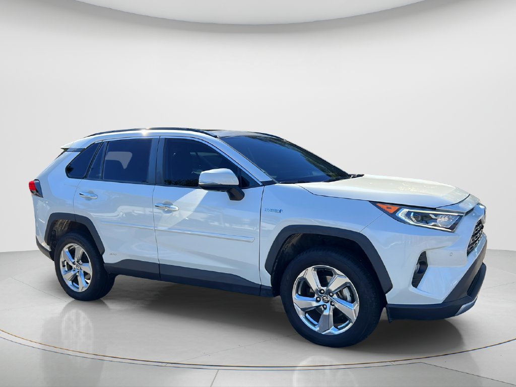 Used 2021 Toyota RAV4 Limited AWD/4WD image 3