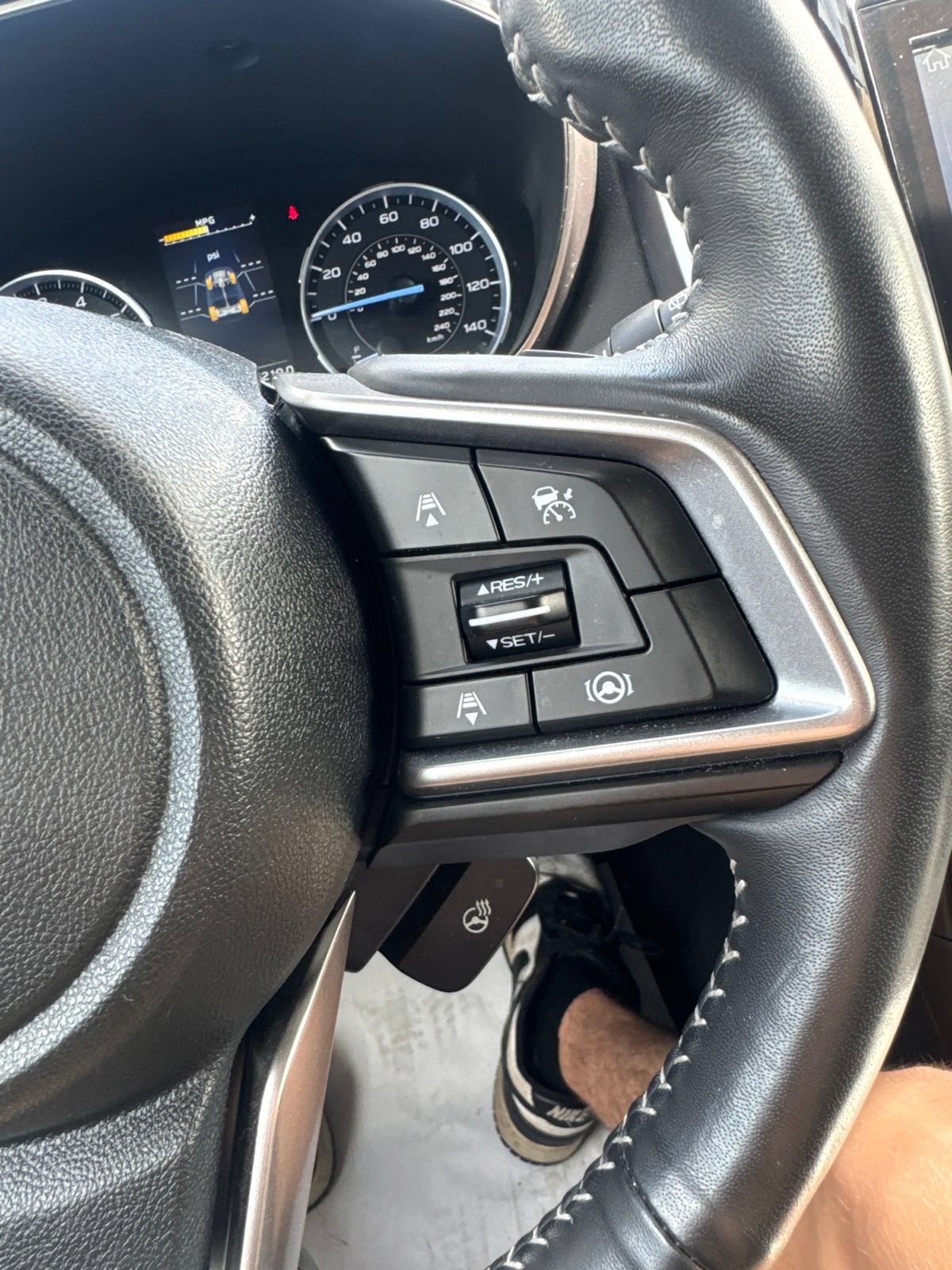 Used 2022 Subaru Ascent Touring w/ Popular Package #2A AWD/4WD image 24