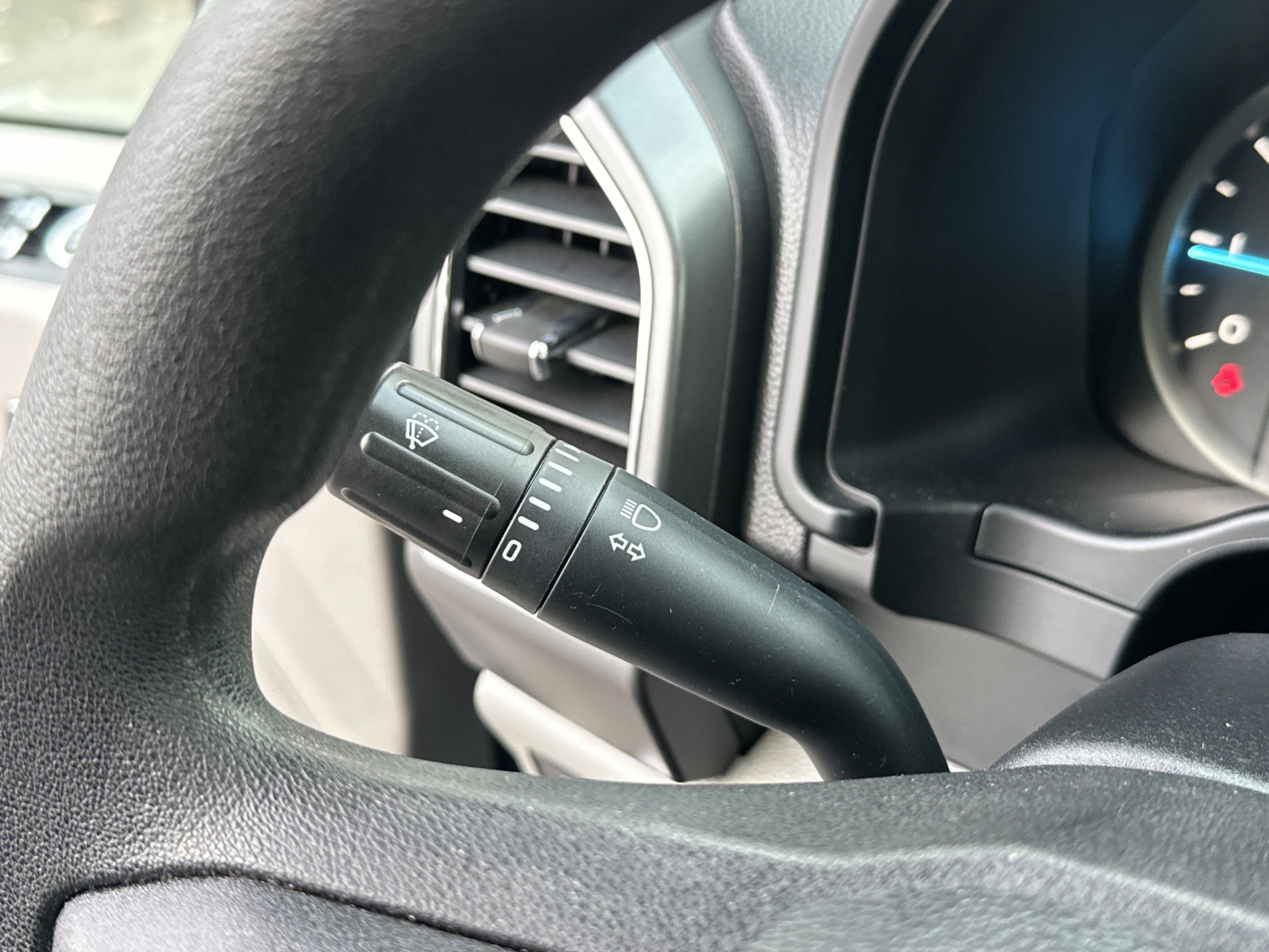 Used 2019 Ford F150 XLT image 18