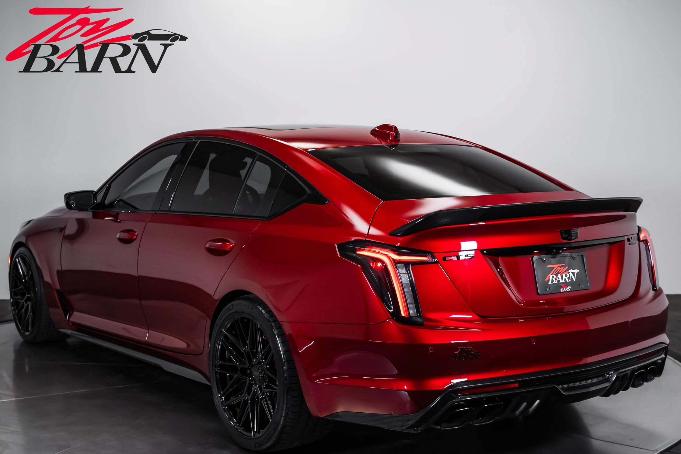 Used 2023 Cadillac CT5 V Blackwing w/ Carbon Fiber Package 2 RWD image 3