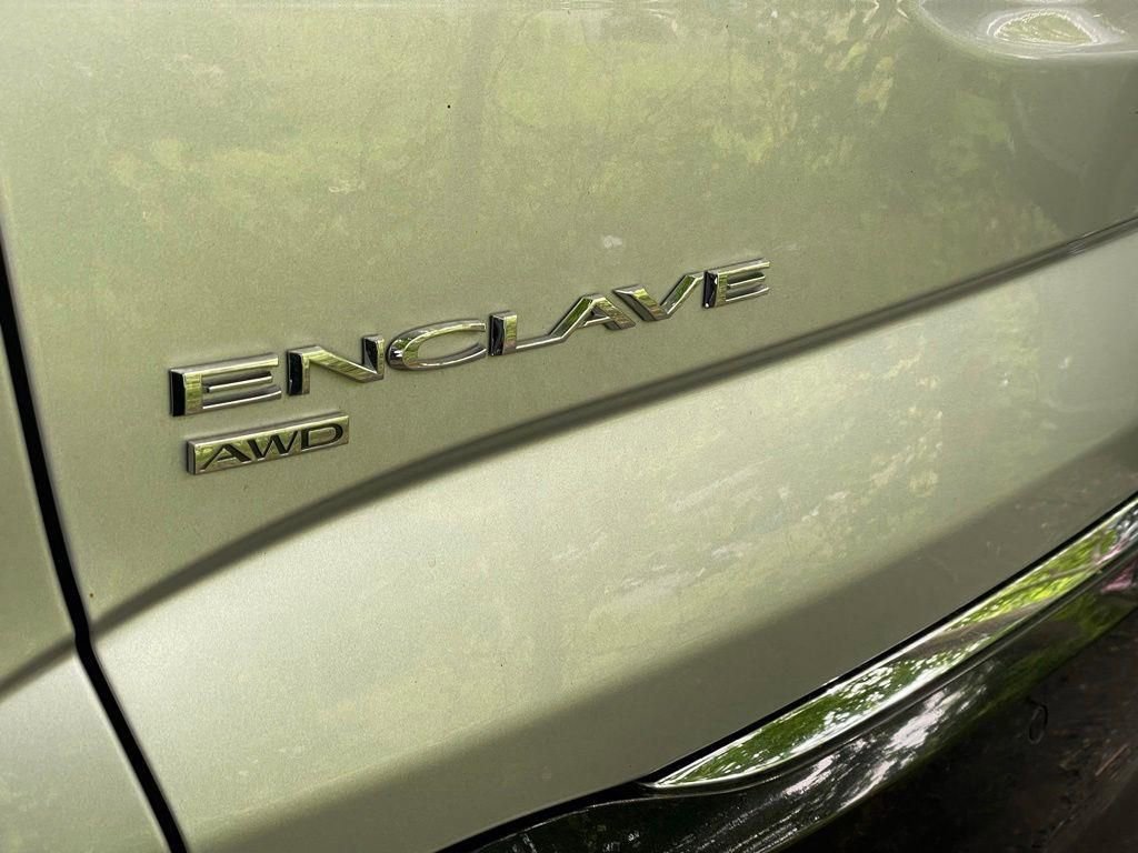 Used 2021 Buick Enclave Essence w/ Sport Touring Edition AWD/4WD image 30