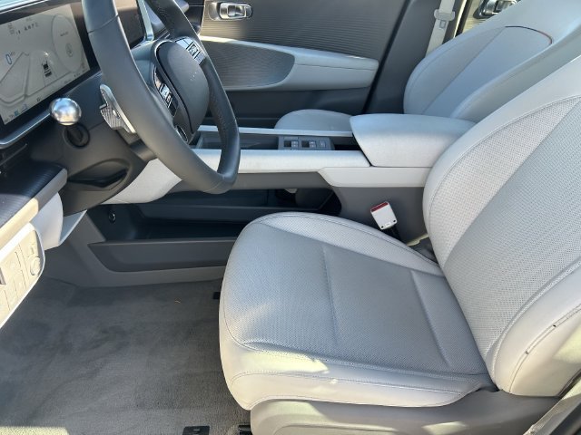 Used 2023 Hyundai Ioniq 6 SEL RWD image 20