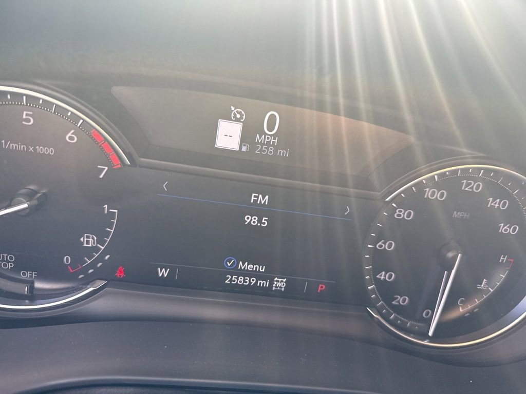 Used 2023 Cadillac XT5 Premium Luxury AWD/4WD image 14