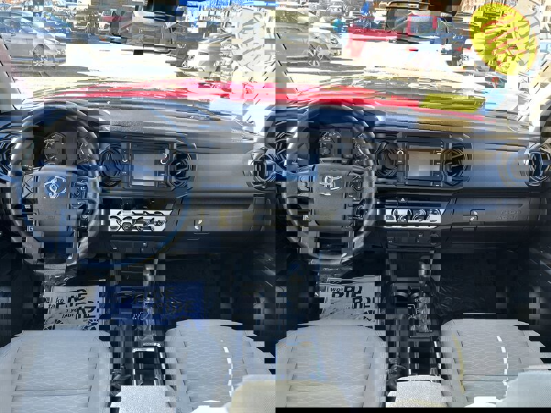 Used 2018 Toyota Tacoma SR image 11