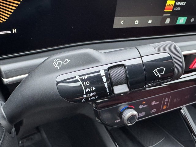 Used 2025 Kia K5 GT-Line w/ GT-Line Premium Package image 27