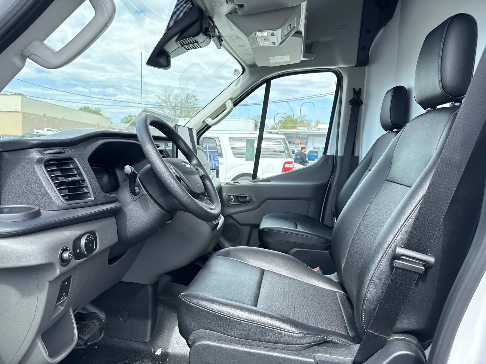 New 2026 Ford Transit 350 148 High Roof Extended RWD image 10