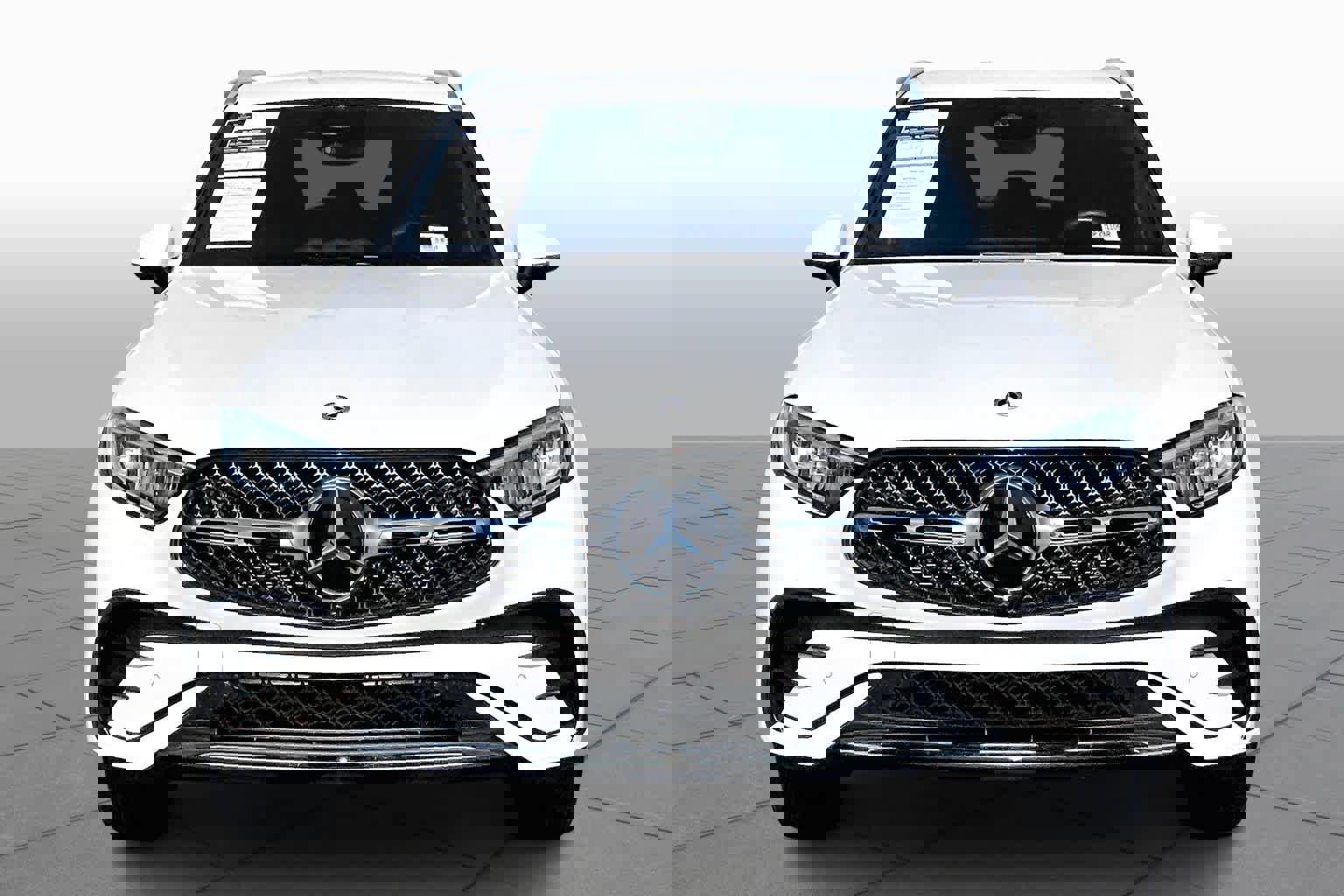 Certified 2025 Mercedes-Benz GLC 350e 4MATIC image 4