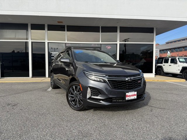 Used 2022 Chevrolet Equinox RS w/ LPO, Floor Liner Package video 2