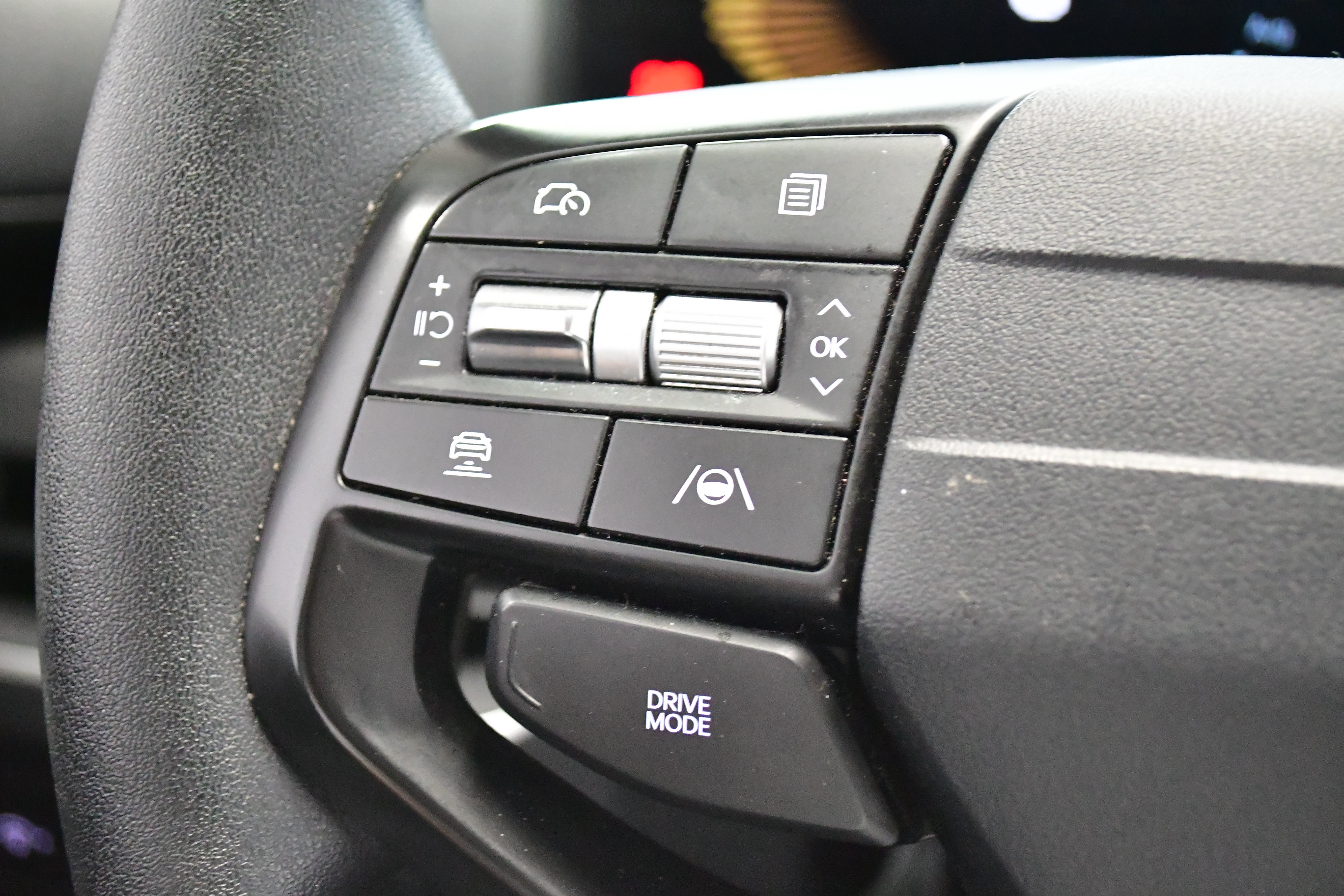 Used 2025 Kia K4 FWD image 21