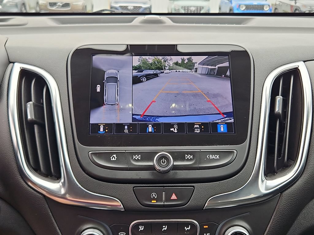 Used 2022 Chevrolet Equinox LT FWD image 17