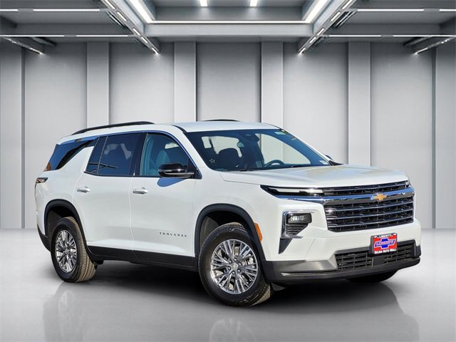 New 2026 Chevrolet Traverse LT video 1
