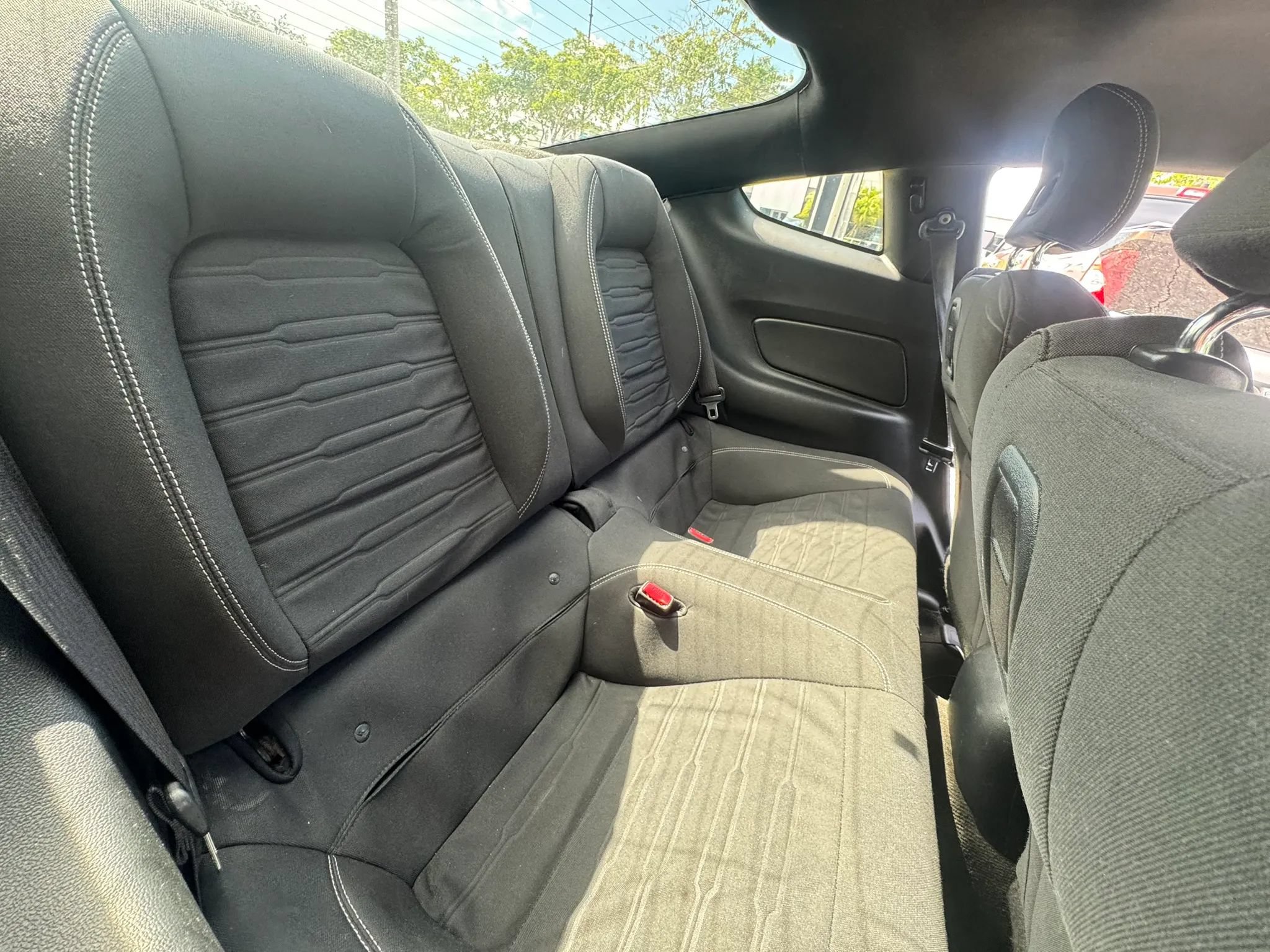 Used 2015 Ford Mustang GT RWD image 24