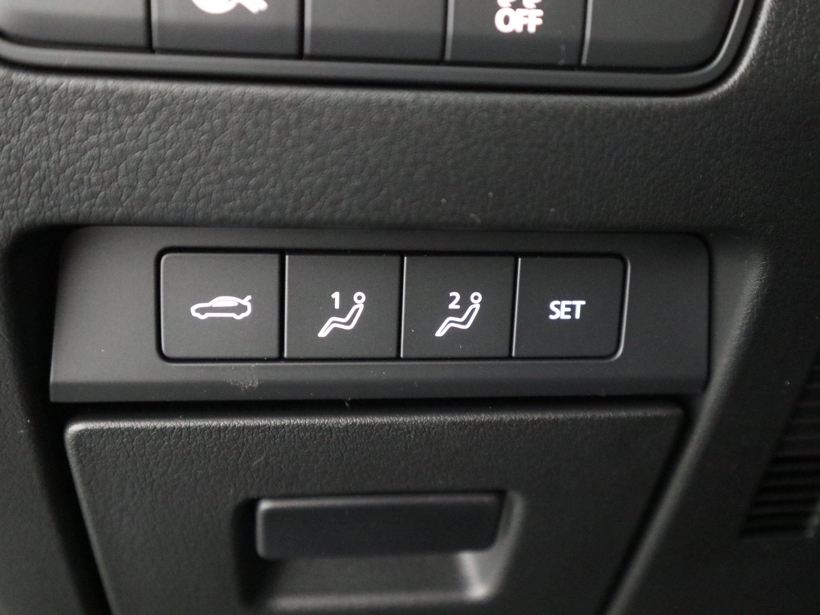 New 2026 MAZDA MAZDA3 2.5 S Sedan w/ Preferred Pkg image 27