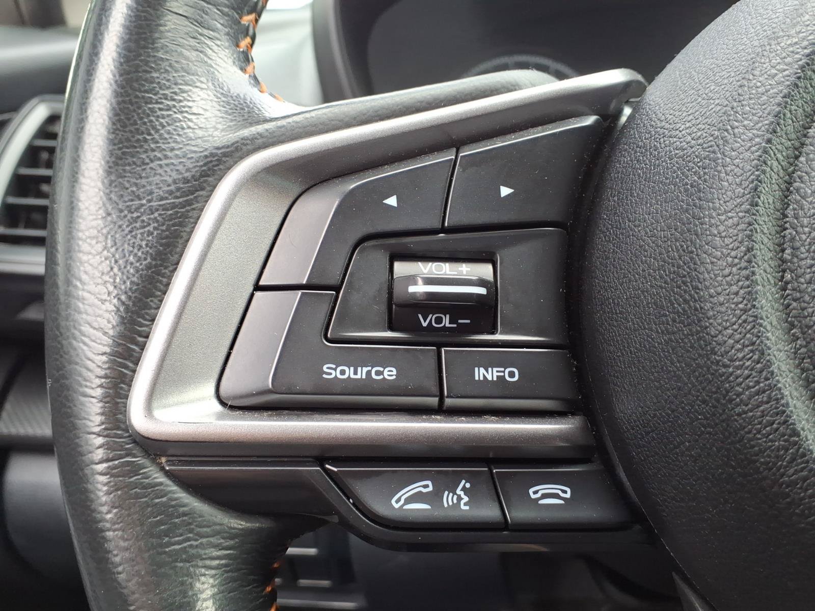 Used 2019 Subaru Crosstrek 2.0i Premium AWD/4WD image 18