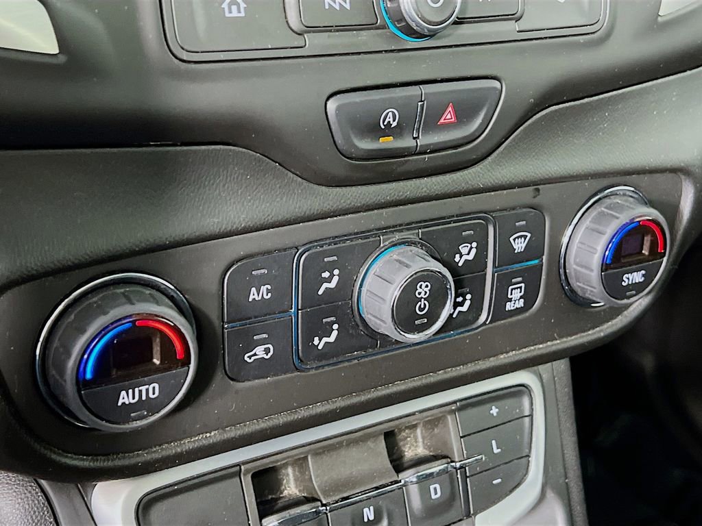 Certified 2022 GMC Terrain SLE w/ Driver Convenience Package image 16