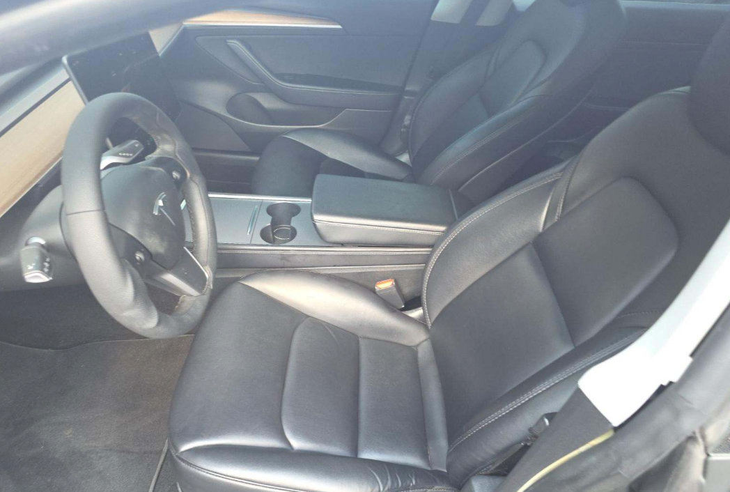 Used 2022 Tesla Model 3 Performance AWD/4WD image 5
