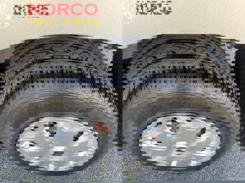 Used 2018 Ford Transit Connect XLT image 18