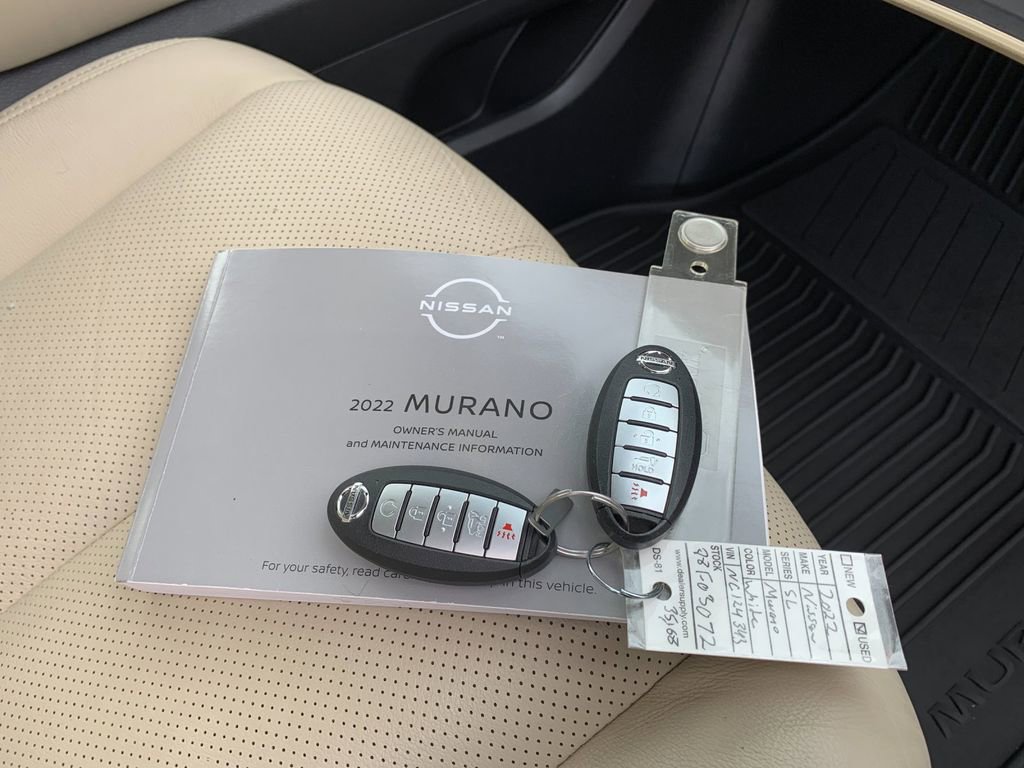 Used 2022 Nissan Murano SL w/ SL Moonroof Package image 9