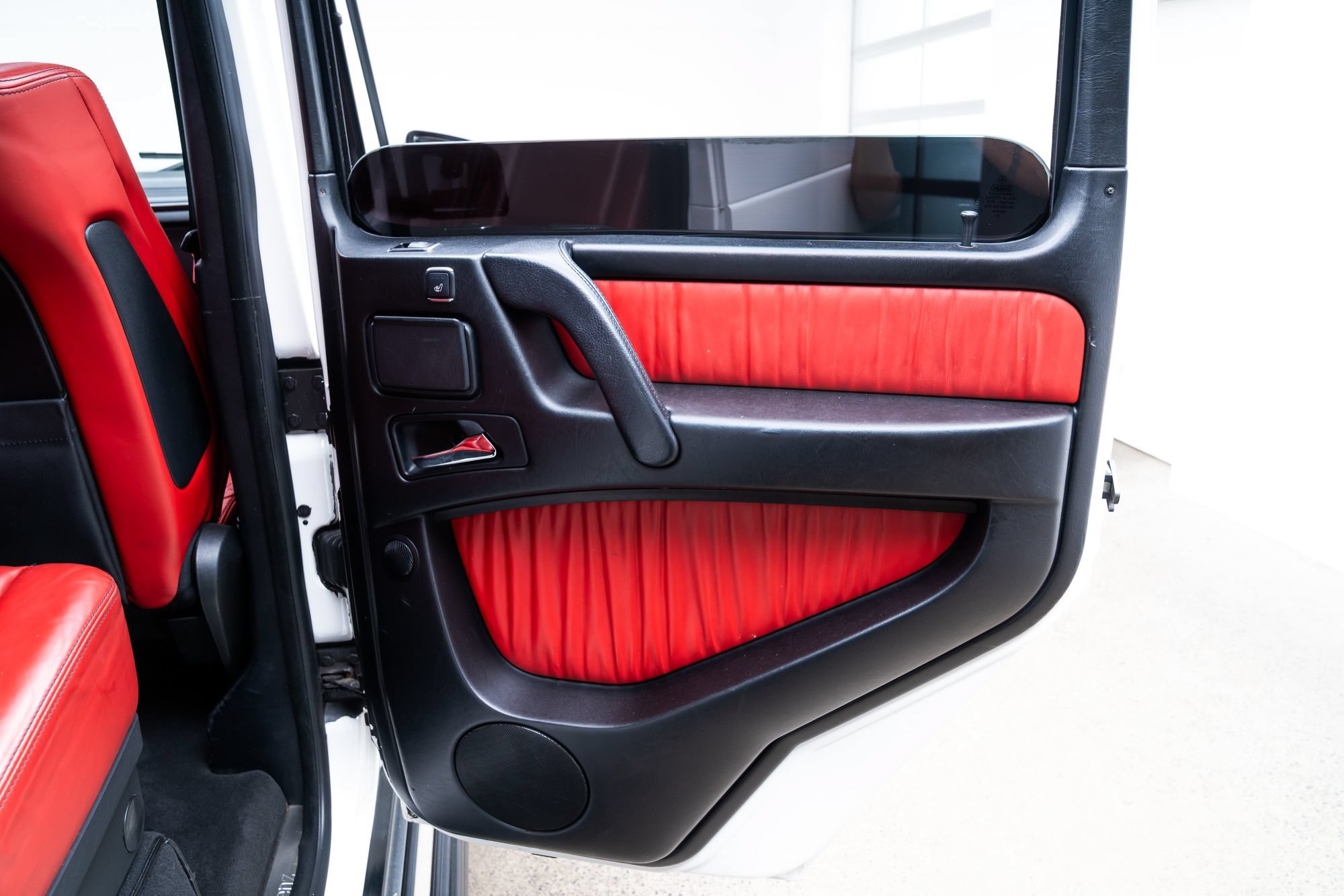 Used 2016 Mercedes-Benz G 550 image 21
