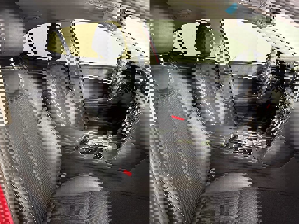 Used 2019 Genesis G70 2.0T Advanced image 16