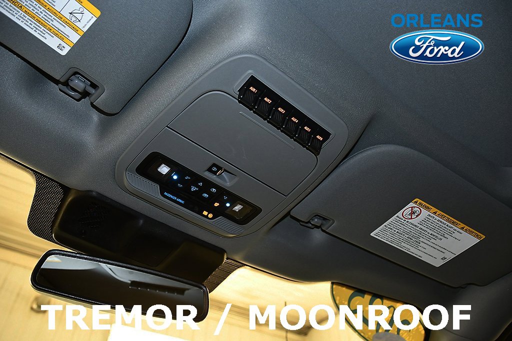 Used 2025 Ford F250 XLT w/ Black Appearance Package image 26