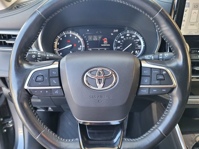 Used 2021 Toyota Highlander Platinum AWD/4WD image 28