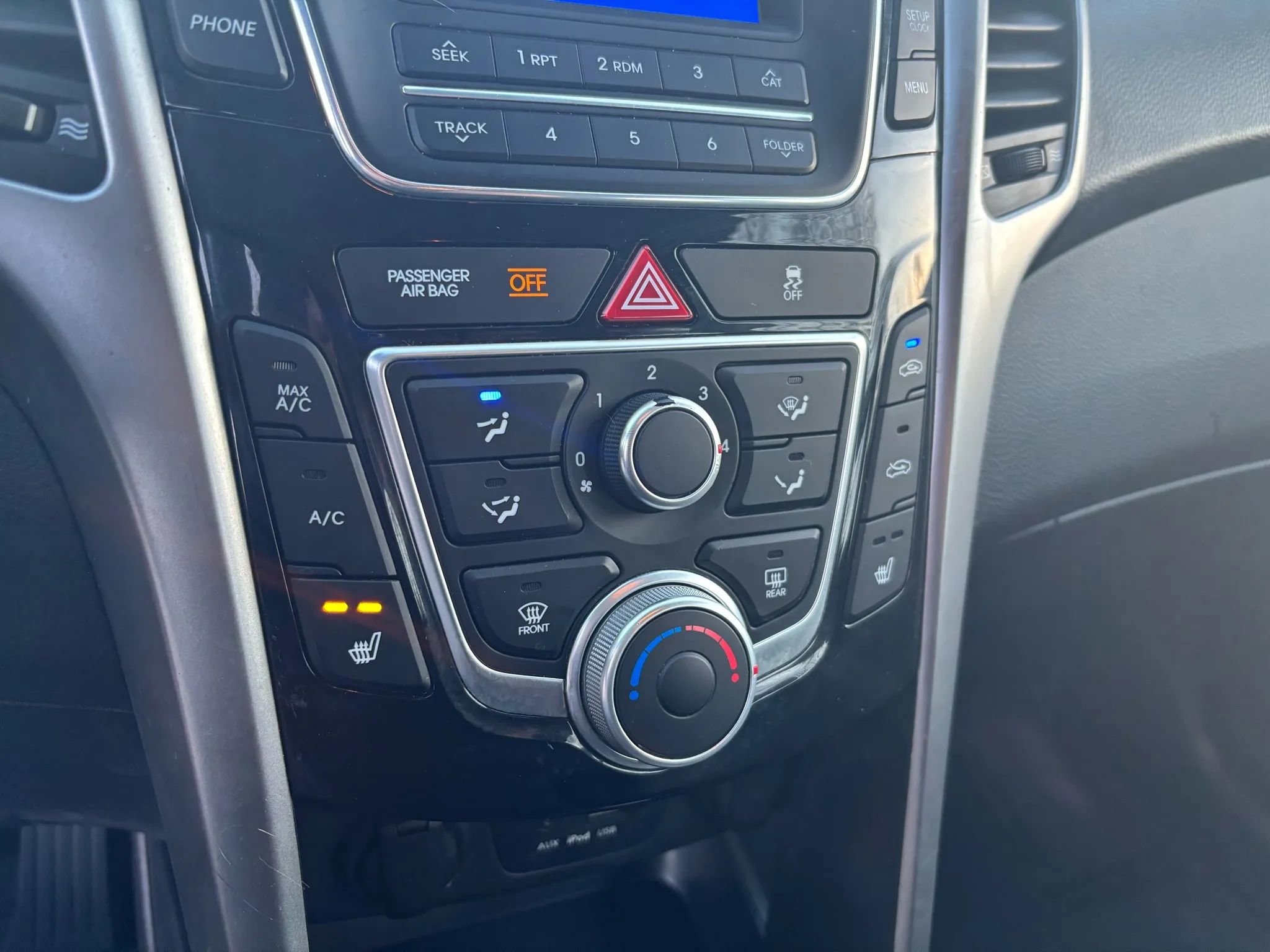 Used 2016 Hyundai Elantra GT image 25