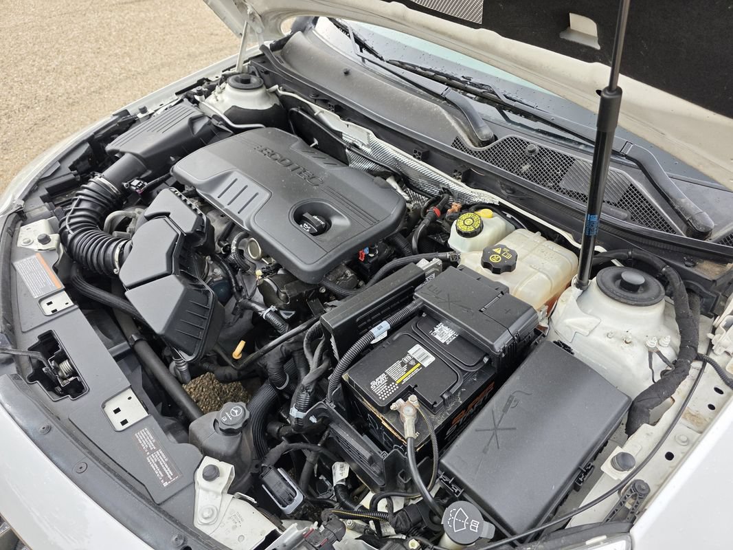 Used 2011 Buick Regal CXL w/ RL4 Preferred Equipment Group FWD image 34
