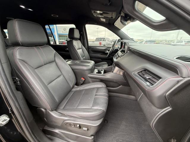 Used 2023 Chevrolet Suburban RST w/ Luxury Package image 31